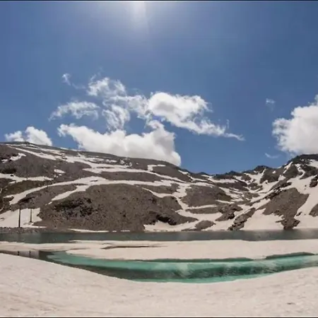 Plaza Sierra Nevada&zona Baja Sierra Nevada