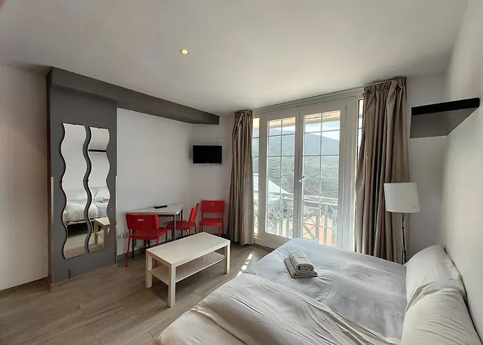 Апартаменты Plaza & Zona Baja Сьерра-Невада