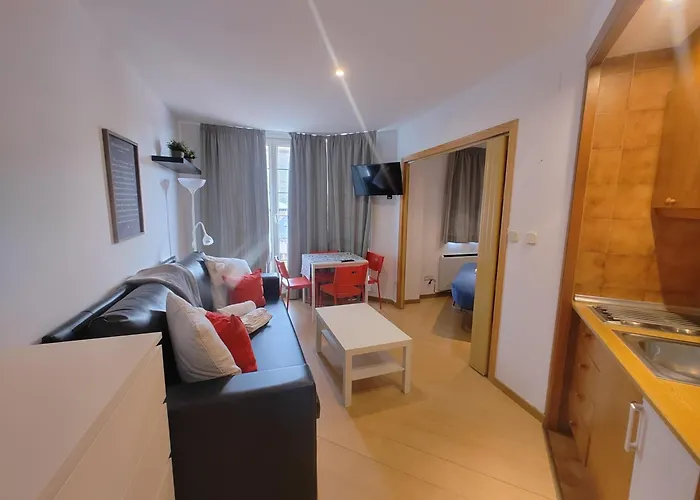 Plaza & Zona Baja * Sierra Nevada